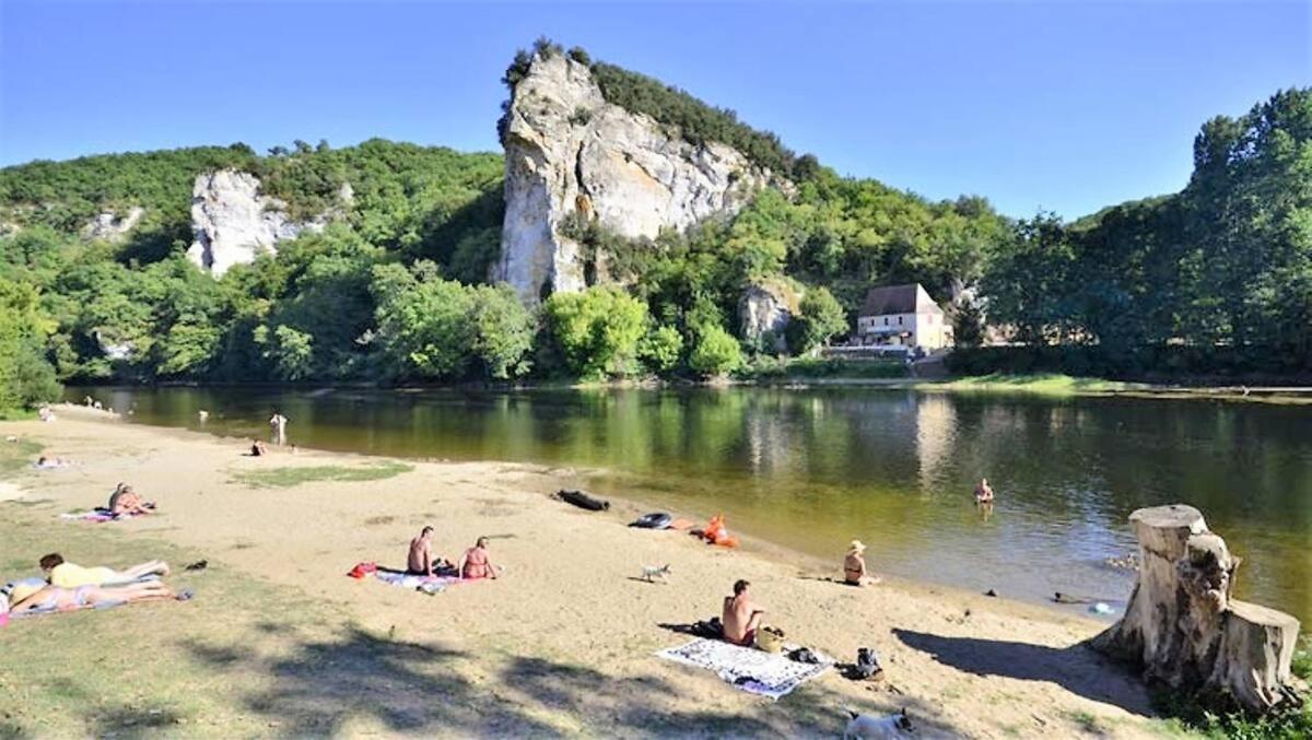 Residence Les Trois Jardins Avec Wifi Et Parking Gratuit Сарла-ла-Канеда Экстерьер фото