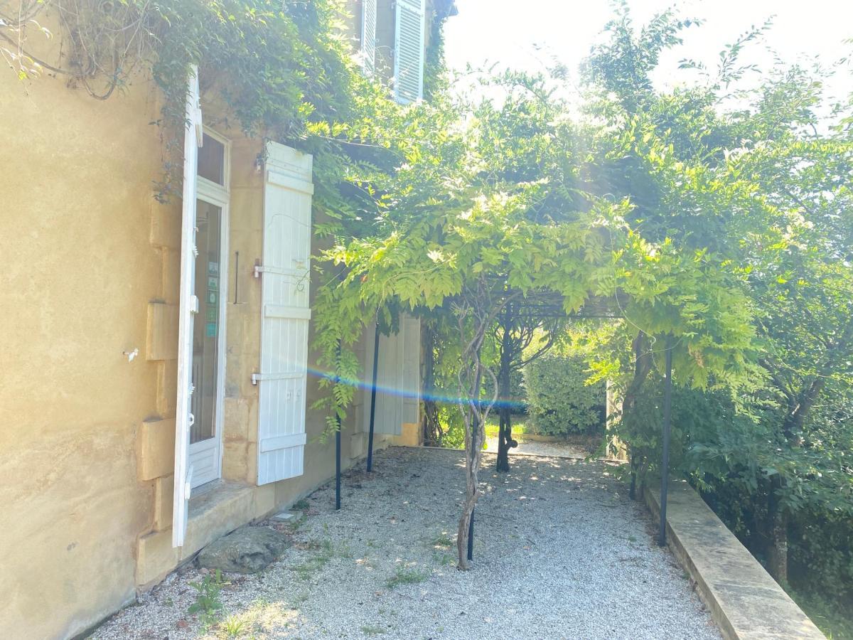 Residence Les Trois Jardins Avec Wifi Et Parking Gratuit Сарла-ла-Канеда Экстерьер фото