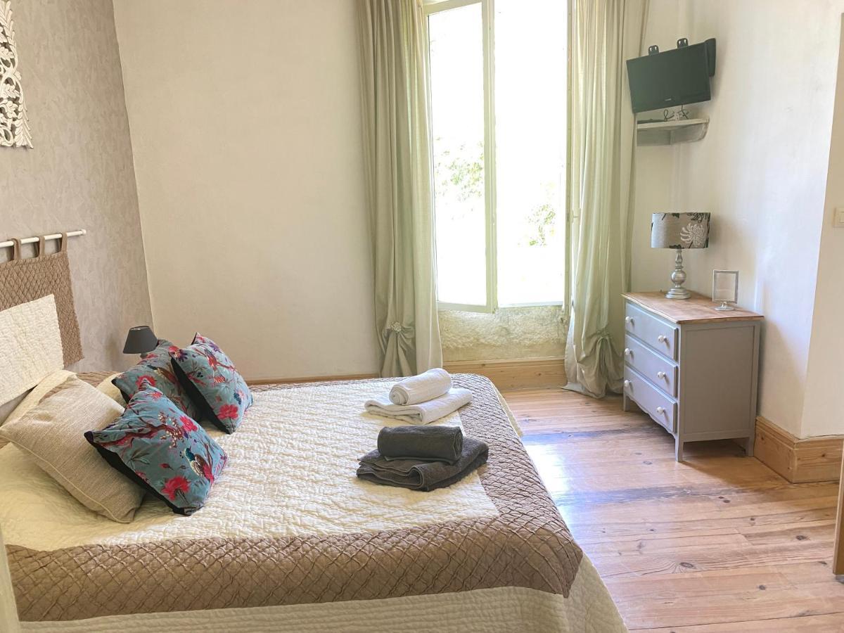 Residence Les Trois Jardins Avec Wifi Et Parking Gratuit Сарла-ла-Канеда Экстерьер фото