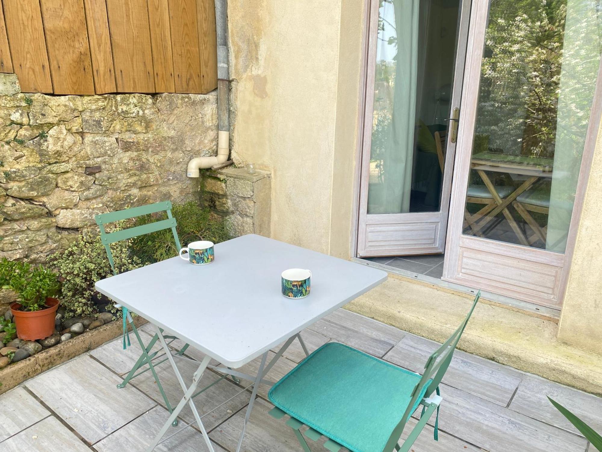 Residence Les Trois Jardins Avec Wifi Et Parking Gratuit Сарла-ла-Канеда Экстерьер фото